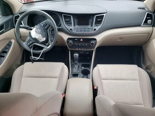KM8J3CA27GU044072 2016 HYUNDAI TUCSON - Image 8
