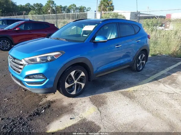 KM8J3CA27GU049336 2016 HYUNDAI TUCSON - Image 2