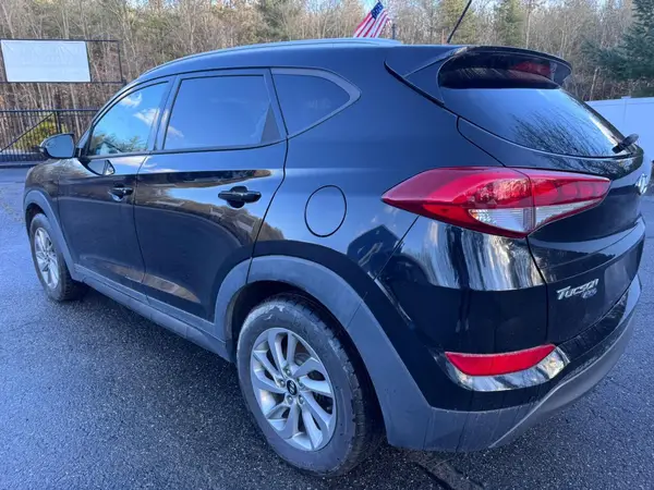 KM8J3CA27GU052186 2016 HYUNDAI TUCSON - Image 2