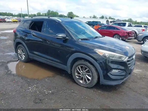 KM8J3CA27GU060868 2016 HYUNDAI TUCSON - Image 1