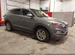 KM8J3CA27GU063236 2016 HYUNDAI TUCSON