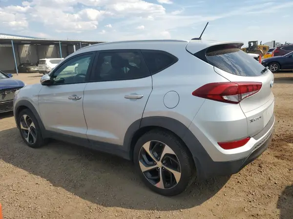 KM8J3CA27GU088461 2016 HYUNDAI TUCSON - Image 2