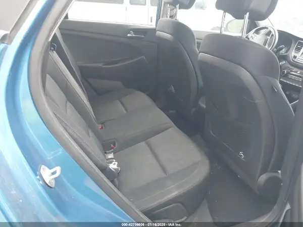 KM8J3CA27GU089559 2016 HYUNDAI TUCSON - Image 8