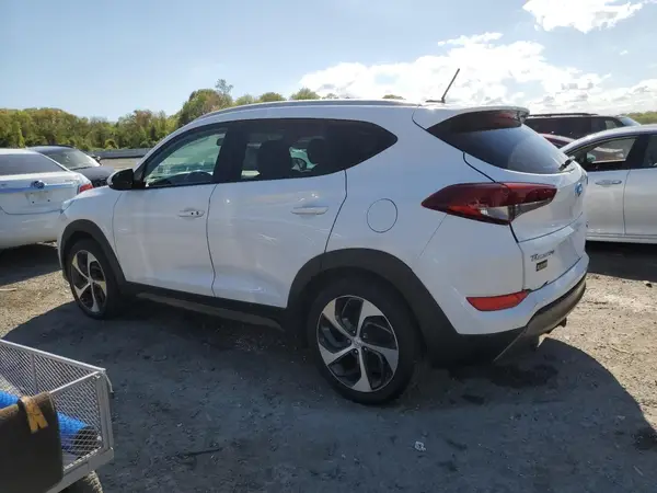 KM8J3CA27GU106831 2016 HYUNDAI TUCSON - Image 2