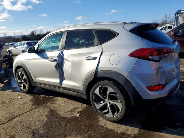 KM8J3CA27GU126478 2016 HYUNDAI TUCSON - Image 2