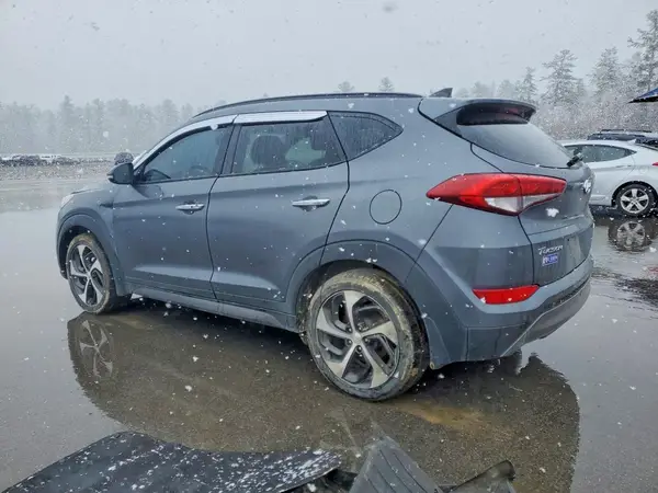 KM8J3CA27GU130319 2016 HYUNDAI TUCSON - Image 2