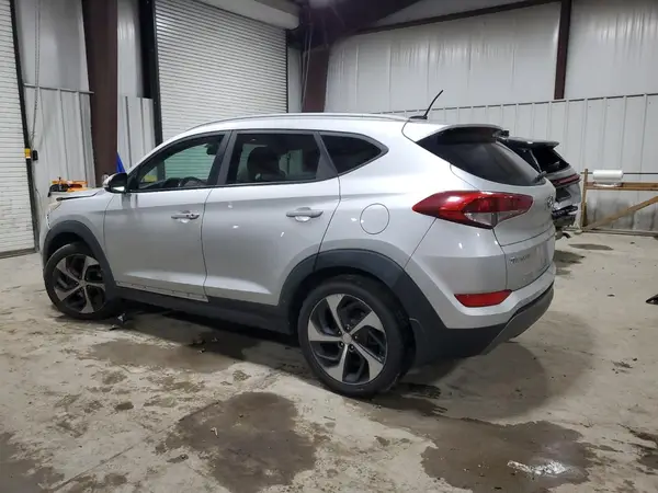 KM8J3CA27GU130742 2016 HYUNDAI TUCSON - Image 2