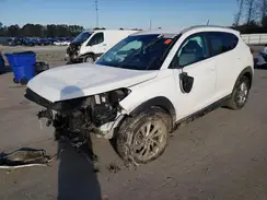 KM8J3CA27GU152191 2016 HYUNDAI TUCSON