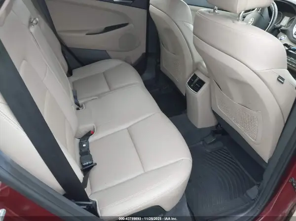 KM8J3CA27GU158847 2016 HYUNDAI TUCSON - Image 8