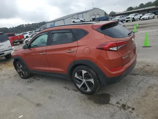 KM8J3CA27GU159013 2016 HYUNDAI TUCSON - Image 2