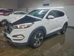 KM8J3CA27GU161814 2016 HYUNDAI TUCSON