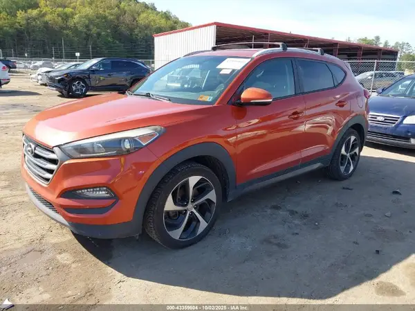 KM8J3CA27GU199026 2016 HYUNDAI TUCSON - Image 2