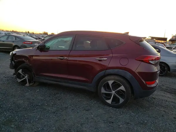 KM8J3CA27GU213457 2016 HYUNDAI TUCSON - Image 2