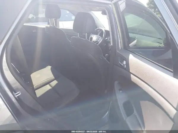 KM8J3CA27GU222384 2016 HYUNDAI TUCSON - Image 8