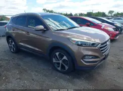 KM8J3CA27GU227245 2016 HYUNDAI TUCSON