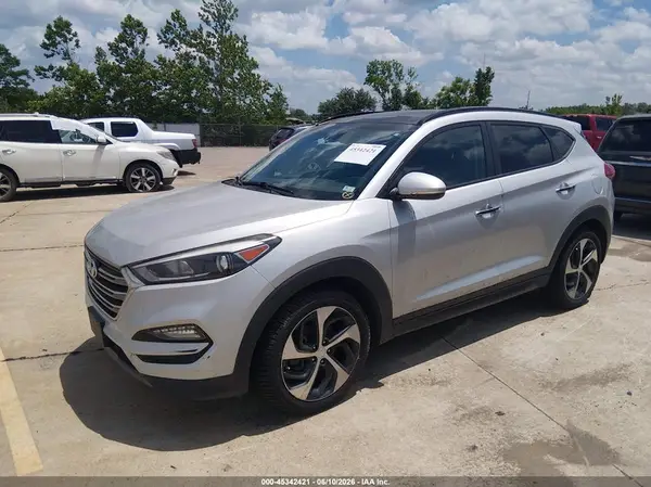 KM8J3CA27GU266708 2016 HYUNDAI TUCSON - Image 2