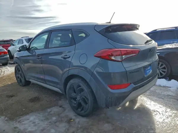 KM8J3CA27HU272798 2017 HYUNDAI TUCSON - Image 2