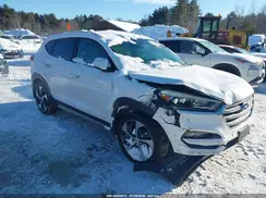 KM8J3CA27HU274809 2017 HYUNDAI TUCSON
