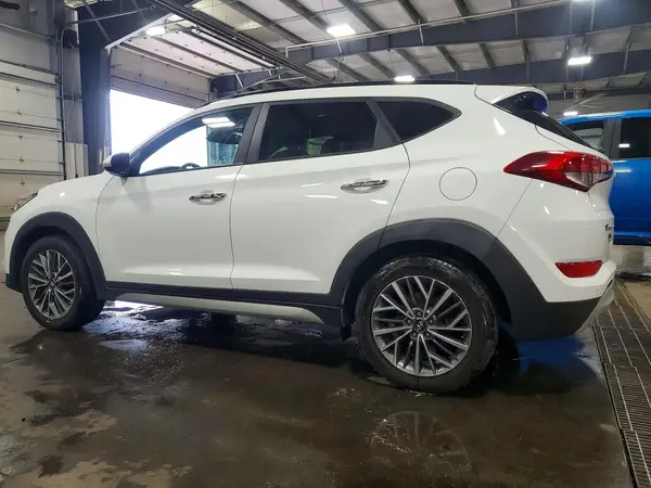KM8J3CA27HU274941 2017 HYUNDAI TUCSON - Image 2