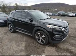KM8J3CA27HU275524 2017 HYUNDAI TUCSON