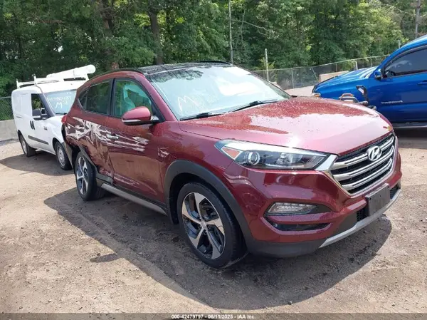 KM8J3CA27HU288984 2017 HYUNDAI TUCSON - Image 1