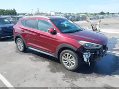 KM8J3CA27HU291223 2017 HYUNDAI TUCSON