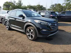 KM8J3CA27HU299550 2017 HYUNDAI TUCSON