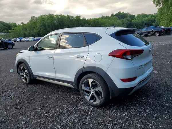 KM8J3CA27HU300566 2017 HYUNDAI TUCSON - Image 2