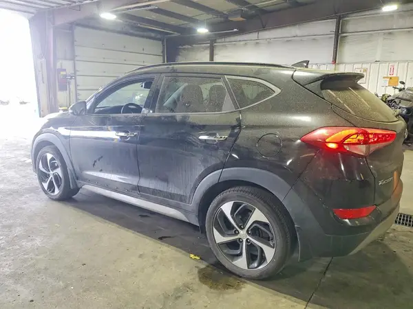 KM8J3CA27HU313690 2017 HYUNDAI TUCSON - Image 2