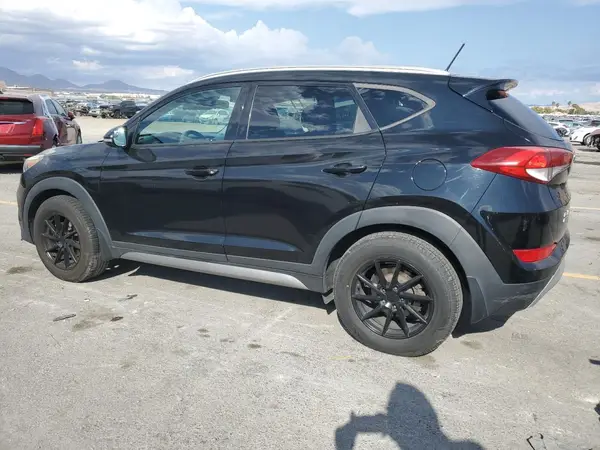 KM8J3CA27HU315620 2017 HYUNDAI TUCSON - Image 2