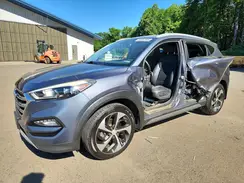 KM8J3CA27HU340694 2017 HYUNDAI TUCSON