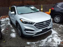 KM8J3CA27HU347838 2017 HYUNDAI TUCSON