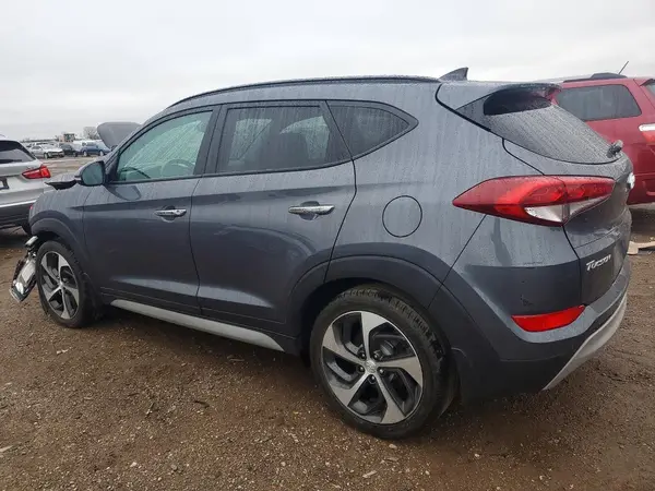 KM8J3CA27HU371346 2017 HYUNDAI TUCSON - Image 2