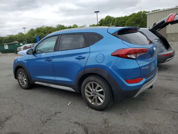 KM8J3CA27HU419282 2017 HYUNDAI TUCSON - Image 2