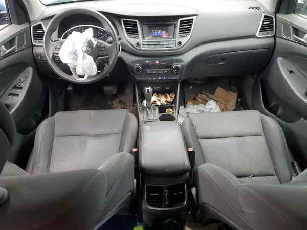 KM8J3CA27HU419282 2017 HYUNDAI TUCSON - Image 8
