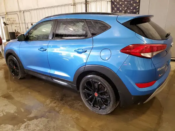 KM8J3CA27HU445686 2017 HYUNDAI TUCSON - Image 2