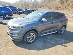 KM8J3CA27HU535940 2017 HYUNDAI TUCSON