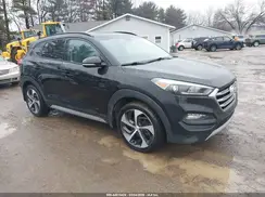 KM8J3CA27HU572860 2017 HYUNDAI TUCSON