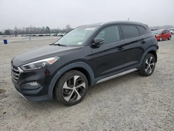 KM8J3CA27HU596429 2017 HYUNDAI TUCSON - Image 1