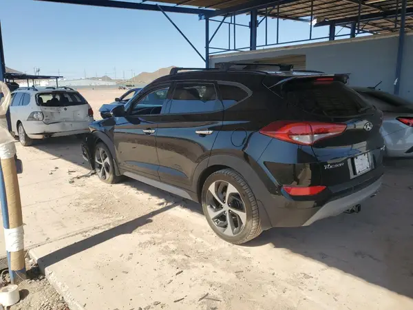 KM8J3CA27JU619004 2018 HYUNDAI TUCSON - Image 2
