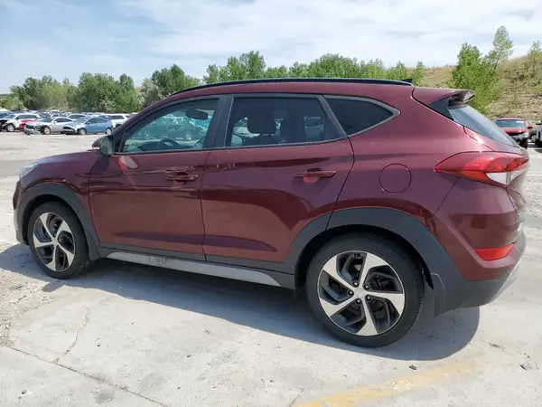 KM8J3CA27JU619374 2018 HYUNDAI TUCSON - Image 2
