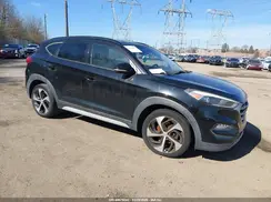 KM8J3CA27JU690140 2018 HYUNDAI TUCSON