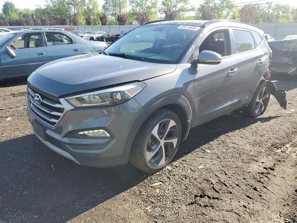 KM8J3CA27JU758078 2018 HYUNDAI TUCSON - Image 1