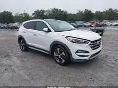 KM8J3CA27JU758582 2018 HYUNDAI TUCSON