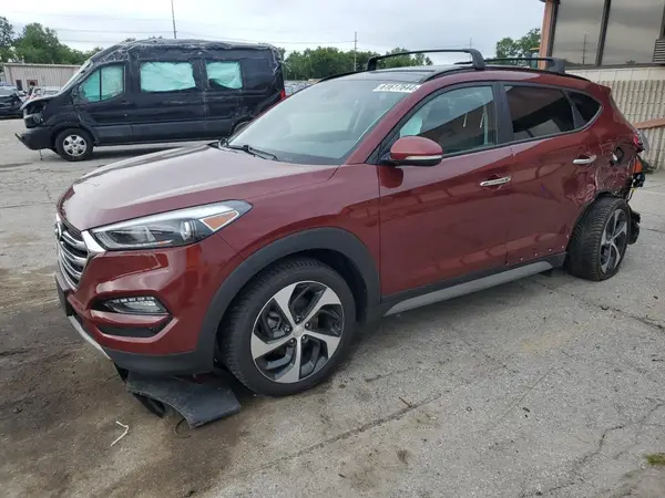 KM8J3CA27JU781943 2018 HYUNDAI TUCSON - Image 1