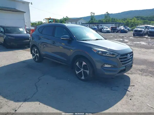 KM8J3CA28GU023182 2016 HYUNDAI TUCSON - Image 1