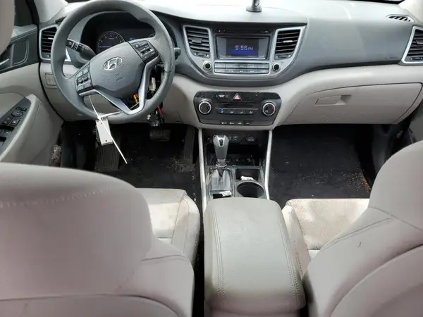 KM8J3CA28GU025515 2016 HYUNDAI TUCSON - Image 8