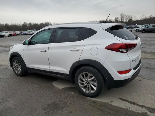 KM8J3CA28GU041312 2016 HYUNDAI TUCSON - Image 2