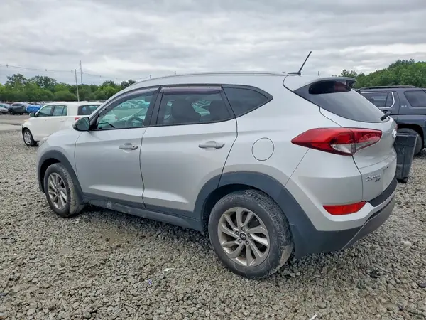 KM8J3CA28GU044937 2016 HYUNDAI TUCSON - Image 2