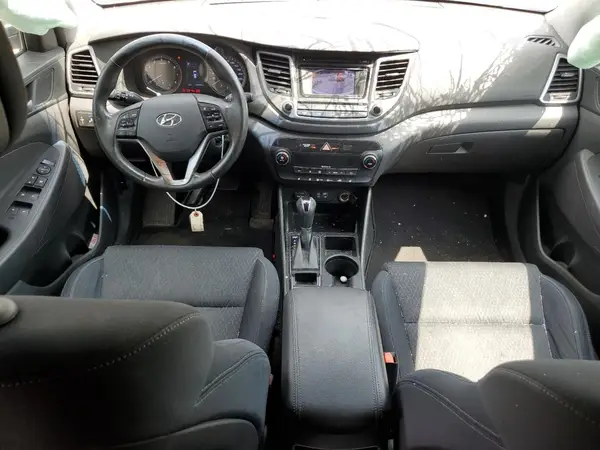 KM8J3CA28GU045389 2016 HYUNDAI TUCSON - Image 8
